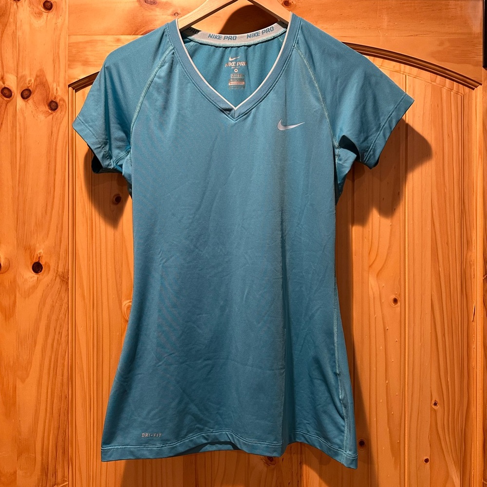 Nike Women's Dri-Fit Short Sleeve Workout Tee